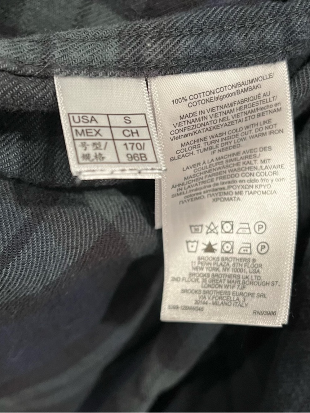 Brooks Brothers Plaid Robe - Picture 4 of 5